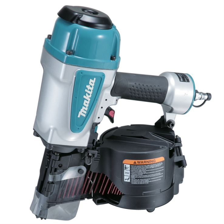 constructietacker makita 8bar