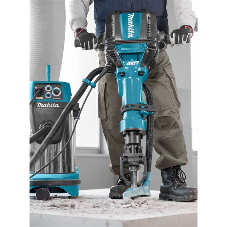 breekhamer makita sw28.6