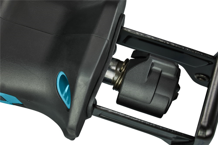 accu reciprozaagmachine makita