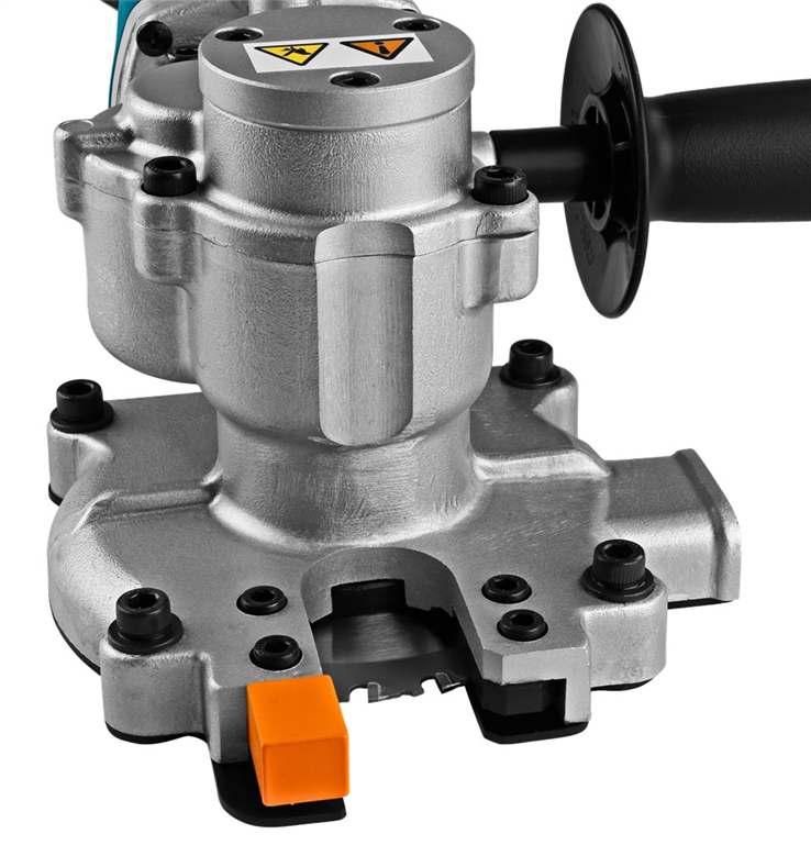 accu betonstaalzaagmachine makita