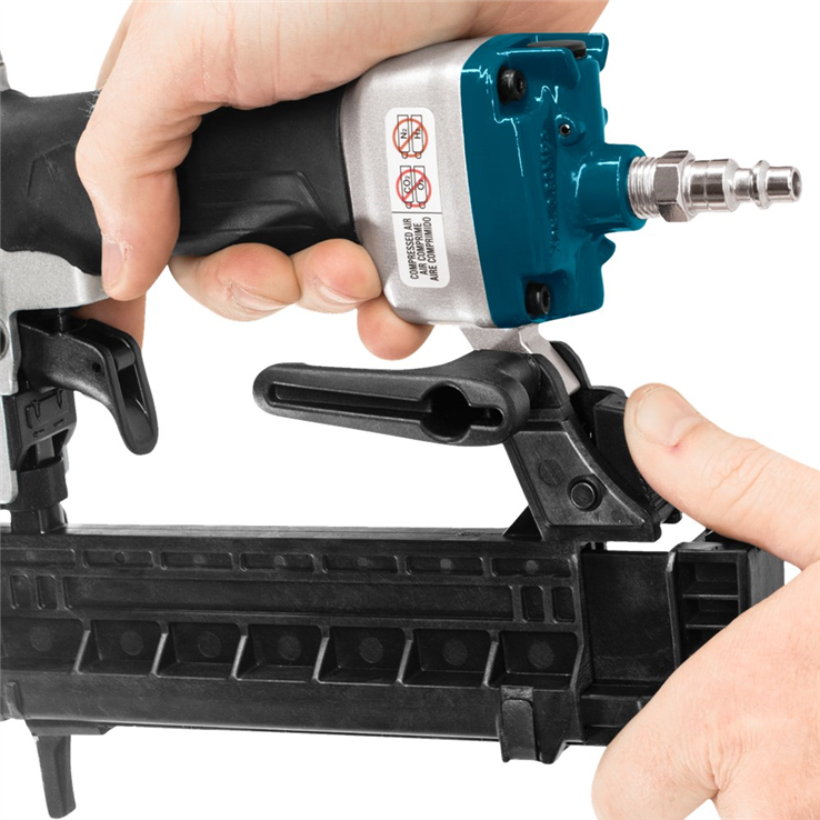 nietmachine makita 8bar