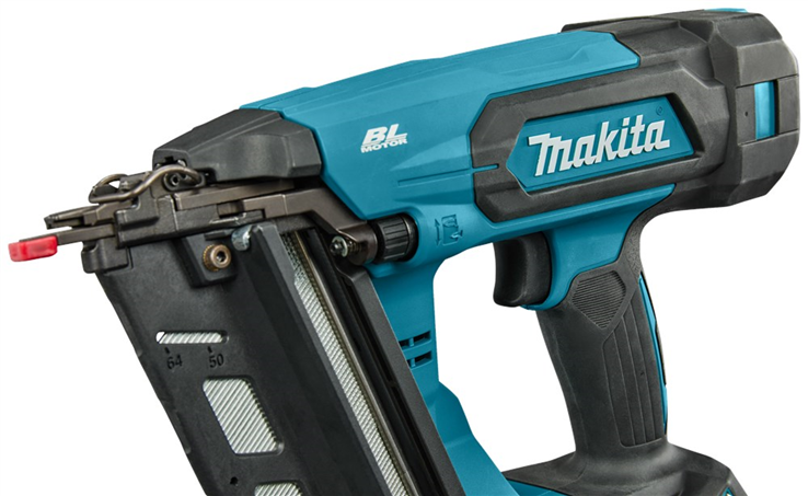 accu bradtacker makita