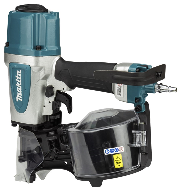 constructietacker makita 8bar