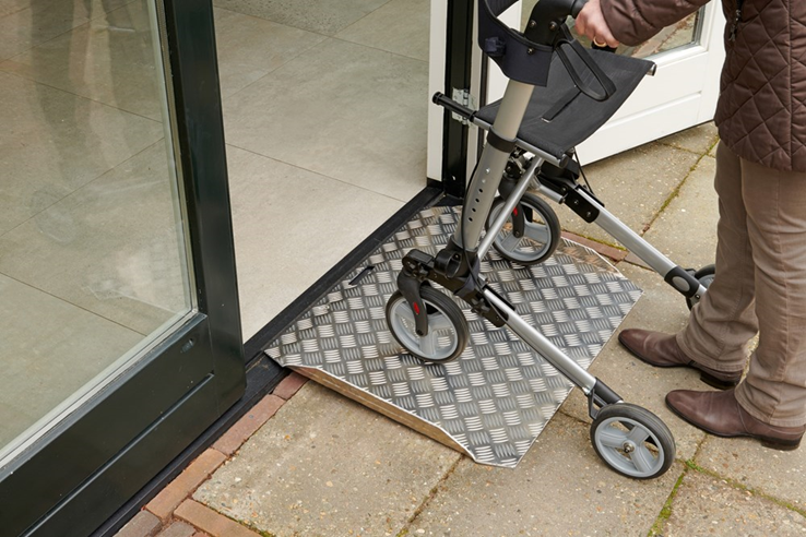 drempelhulp alu zwartgrijs secucare drempelhulp alu zwartgrijs secucare