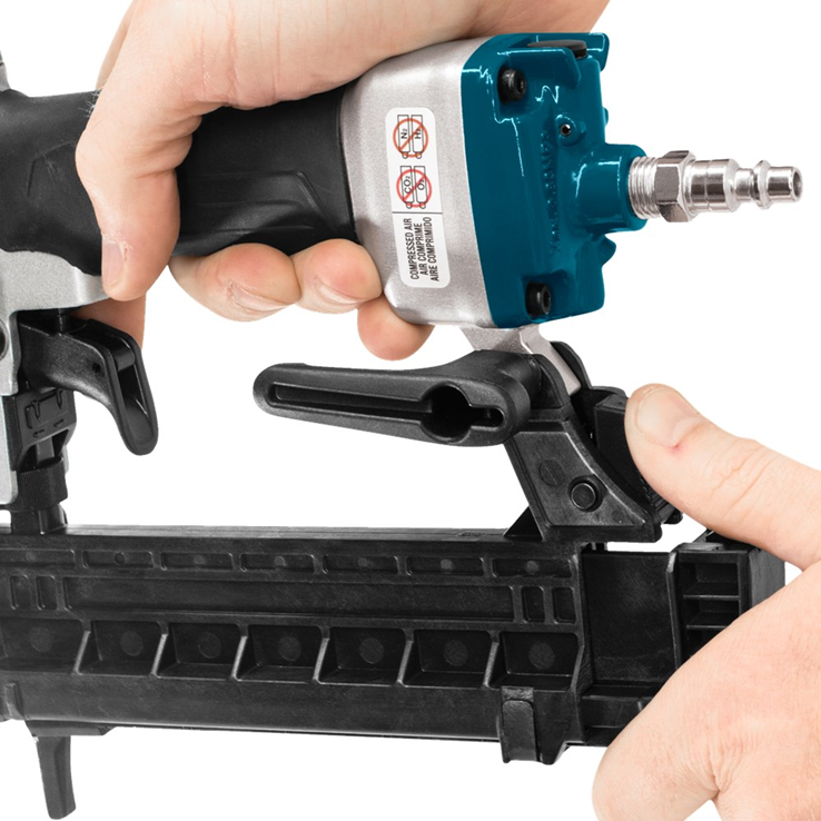 nietmachine makita 8bar nietmachine makita 8bar