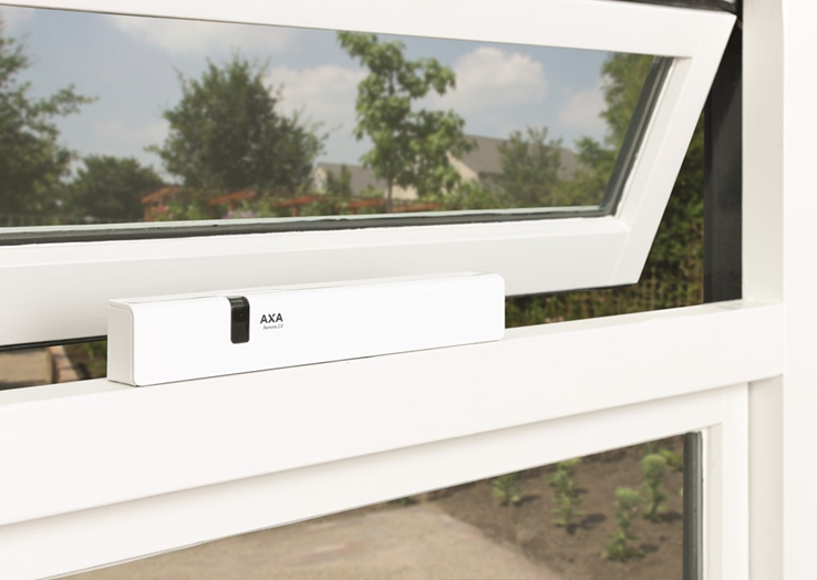 raamopener axa remote 2.0 skg** raamopener axa remote 2.0 skg**