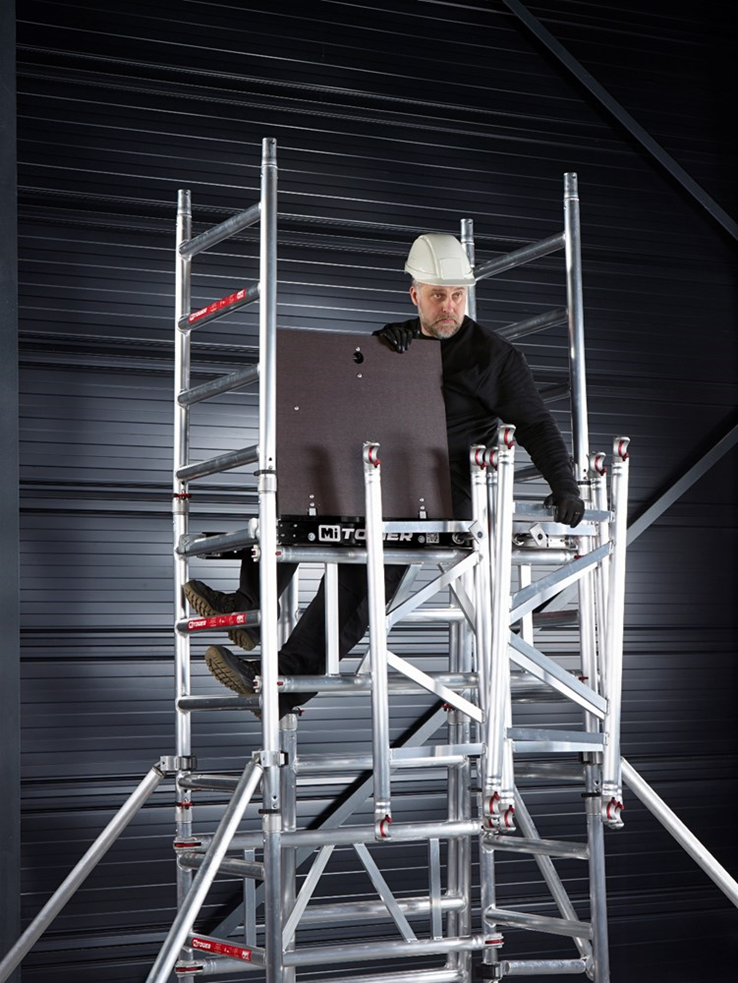 rolsteiger aluminium houtdeck altrex rolsteiger aluminium houtdeck altrex