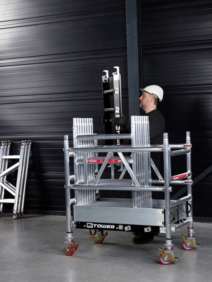 rolsteiger aluminium houtdeck altrex rolsteiger aluminium houtdeck altrex