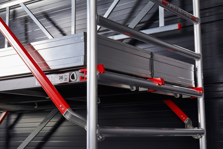 rolsteiger aluminium houtdeck altrex rolsteiger aluminium houtdeck altrex