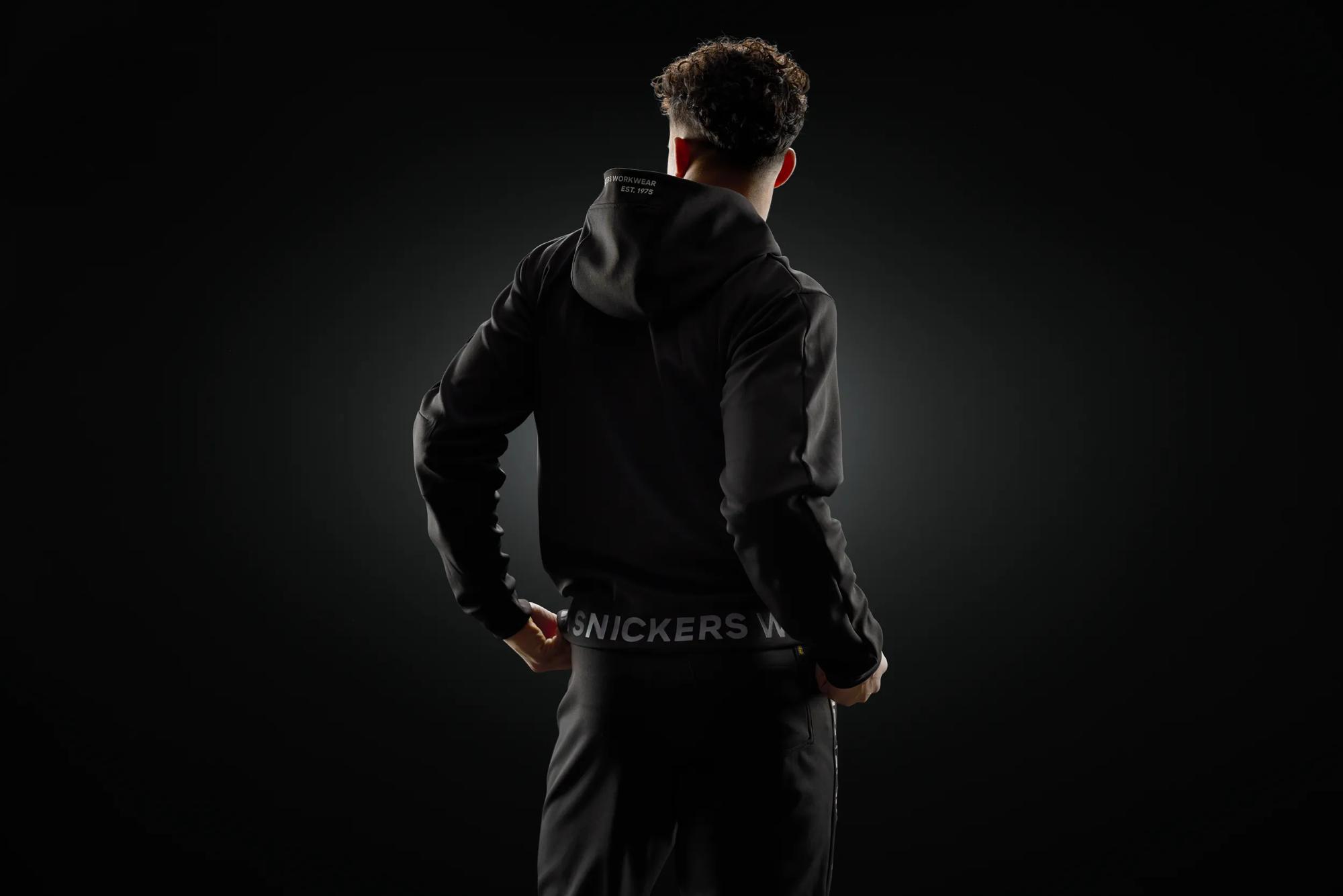 tech hoodie snickers-4