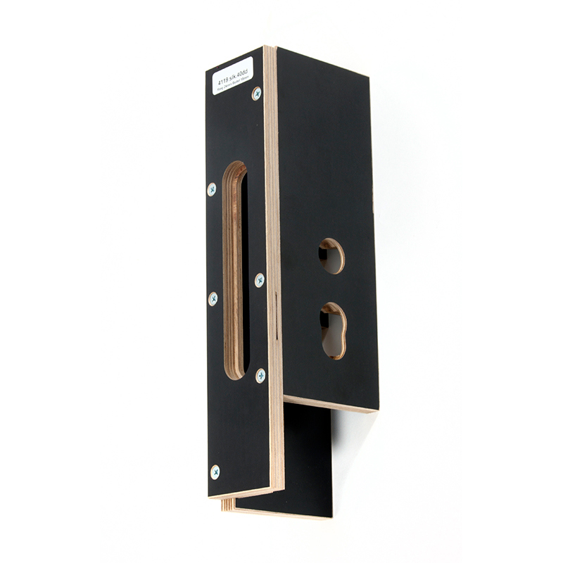 insteekslotfreesmal riens