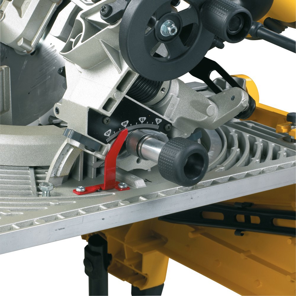 tafel-/afkortzaagmachine dewalt 305mm-15