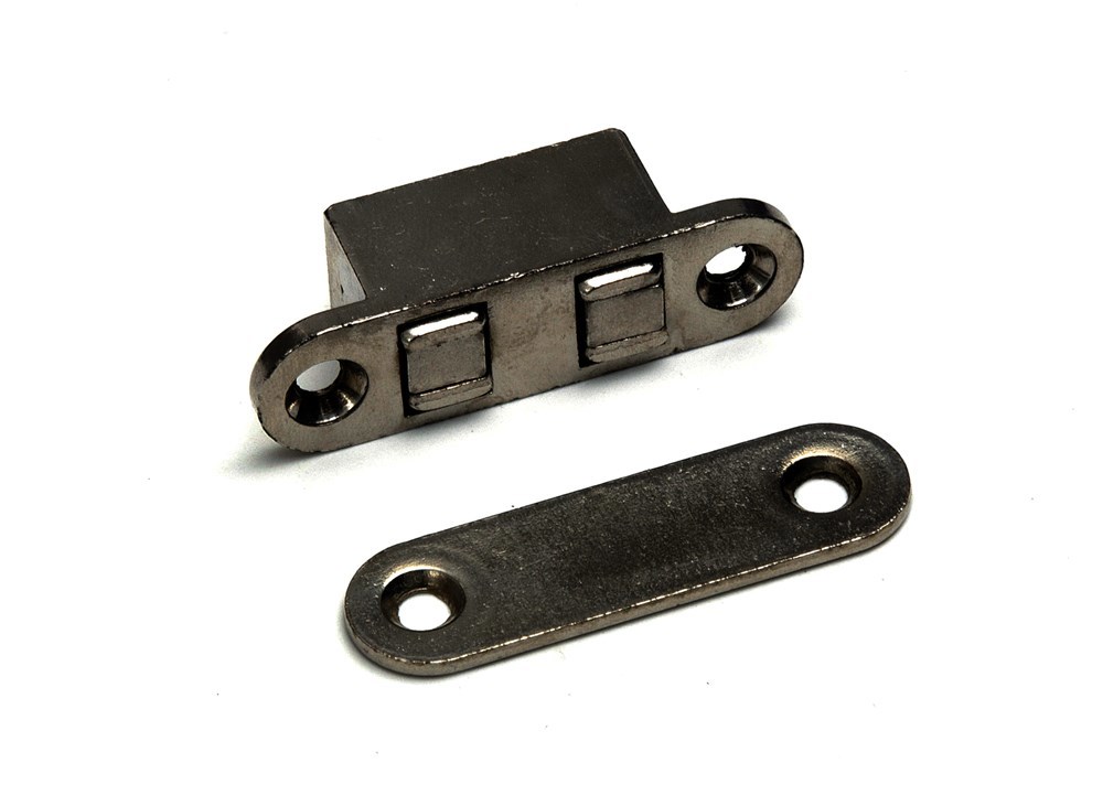 Magneetsnapper Vernikkeld - MC100420B 50X17MM 4KG