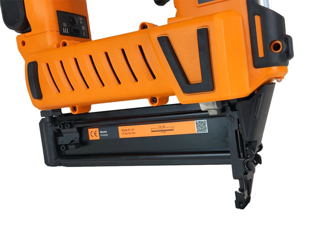 accu bradtacker dutack-electric basic-7