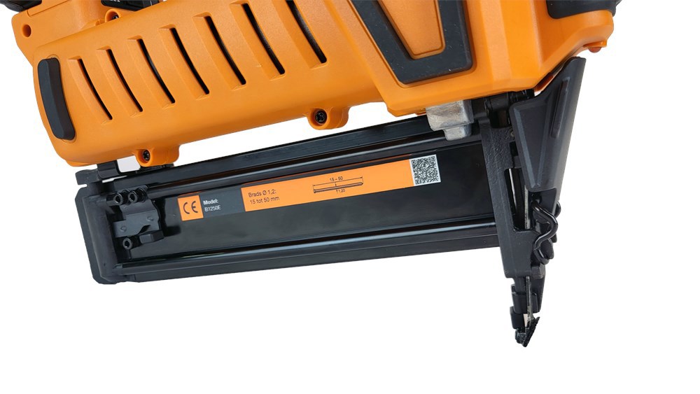 accu minibradtackerdutack-electric body-6