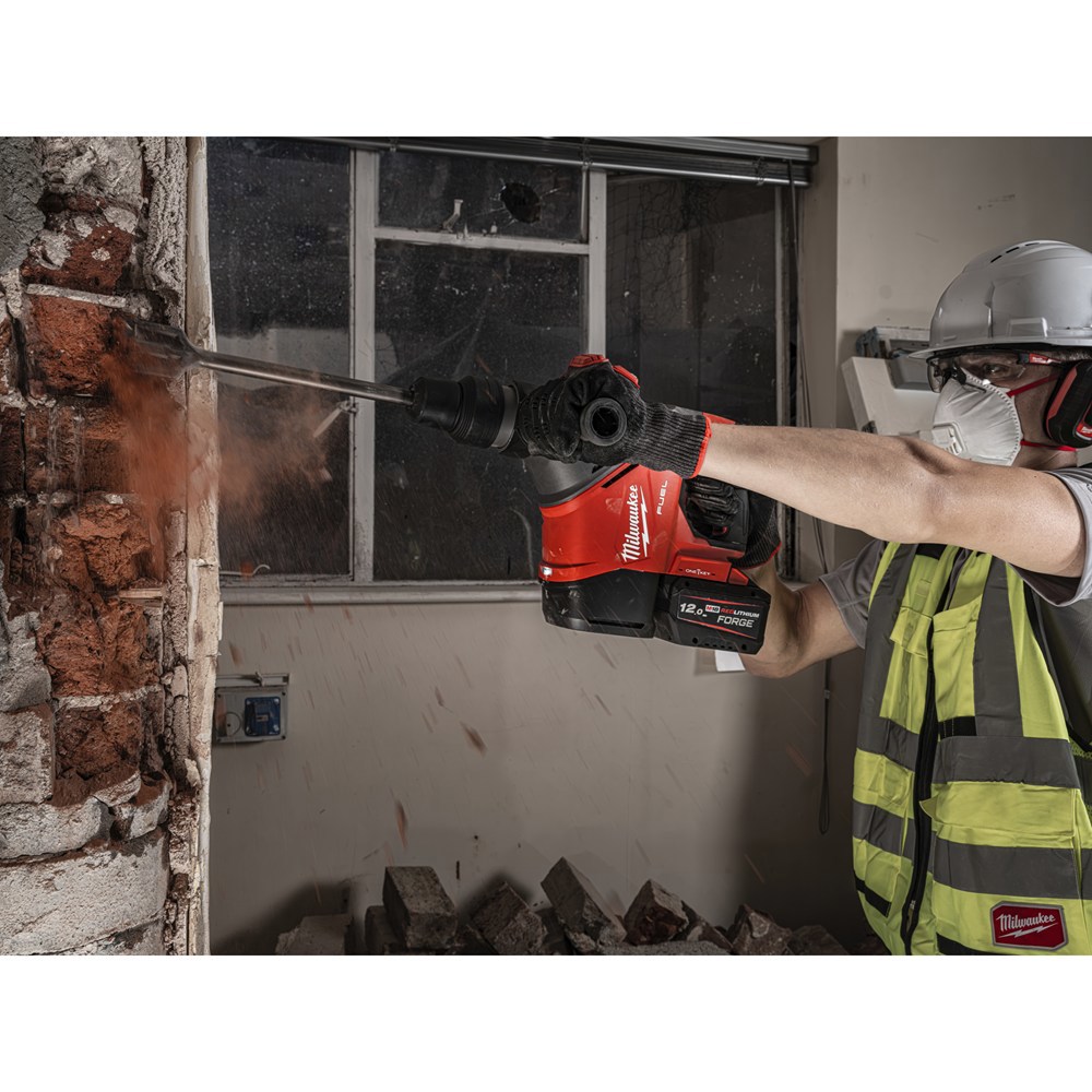 accu combihamer milwaukee sds-max-21