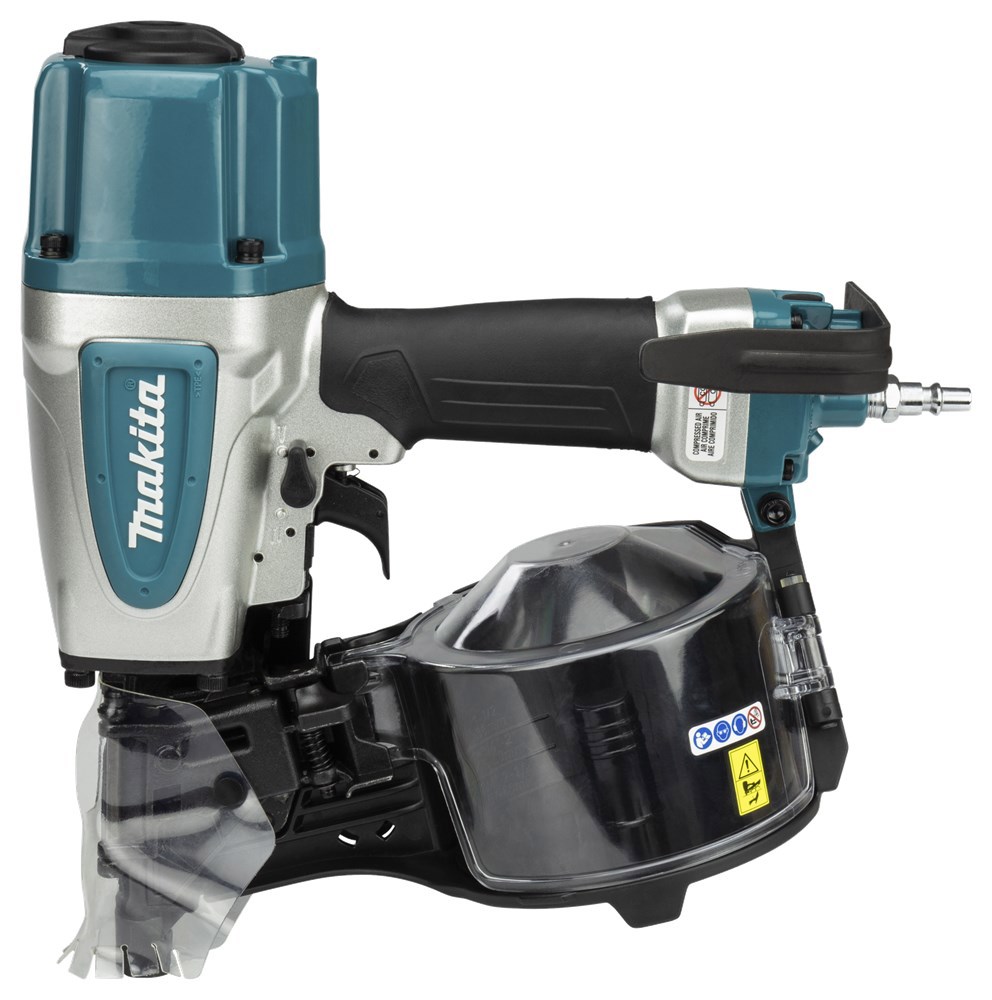 constructietacker makita 8bar-6