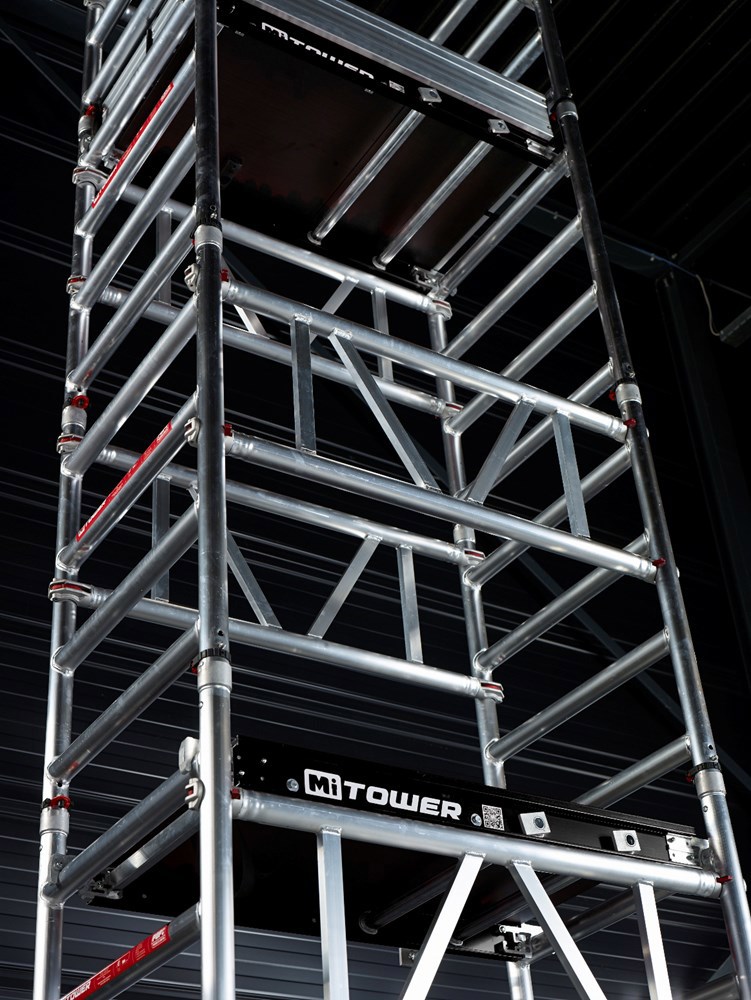 rolsteiger aluminium houtdeck altrex-10