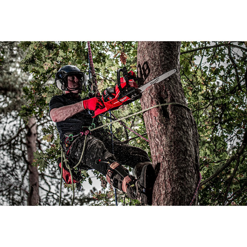 accu kettingzaagmachine milwaukee 400mm-15