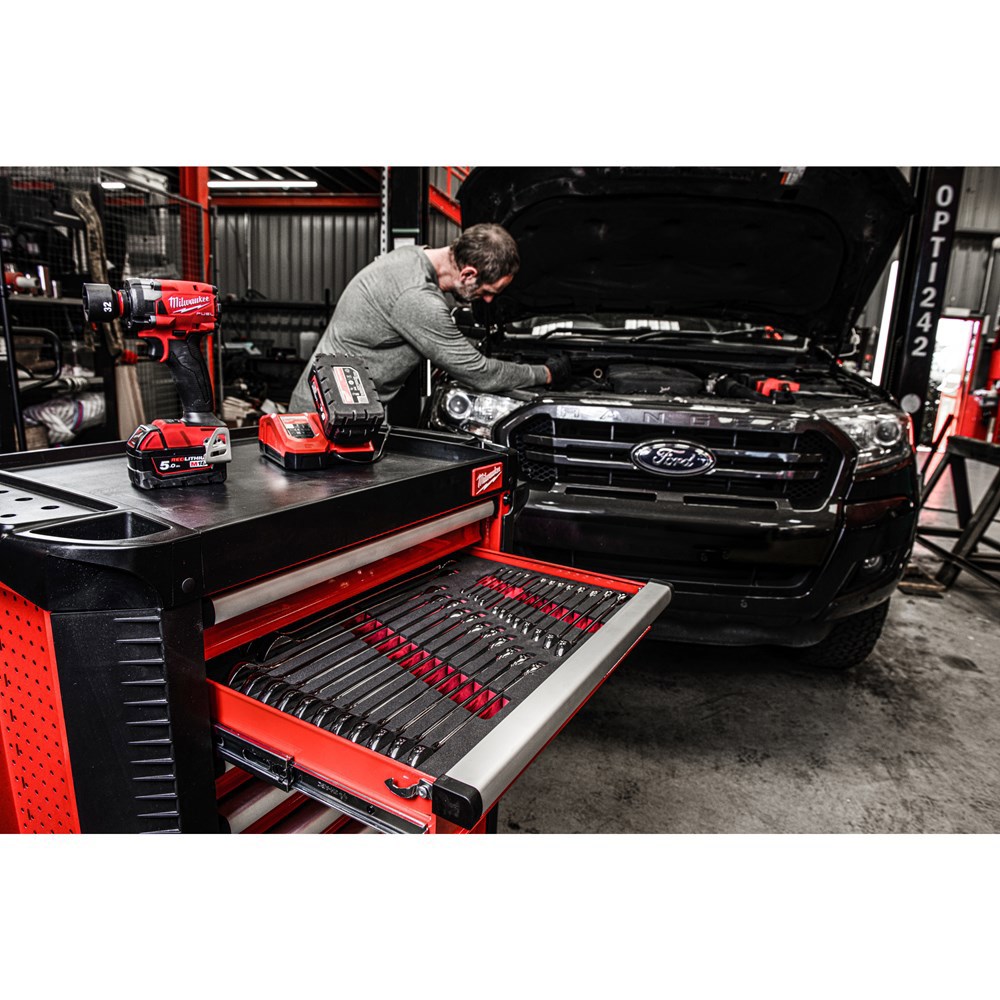 gereedschapswagen staal milwaukee-7