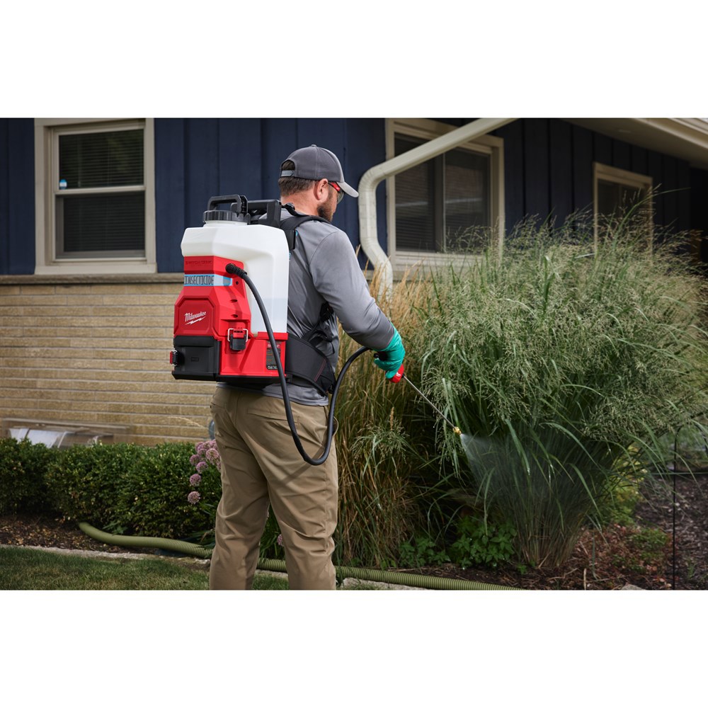 accu basis rugzak drukspuit milwaukee-15