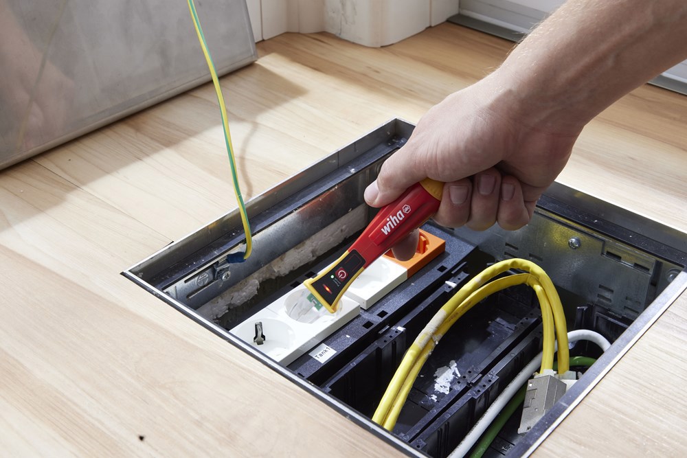 spanningtester contactloos wiha-10